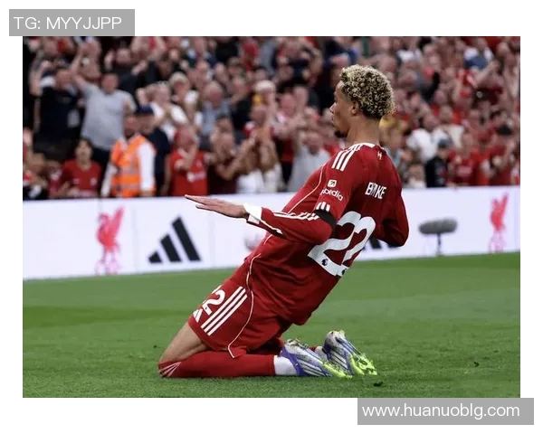 足球明星们的黄色鞋子时尚大揭秘你知道他们都穿了哪些品牌和款式吗